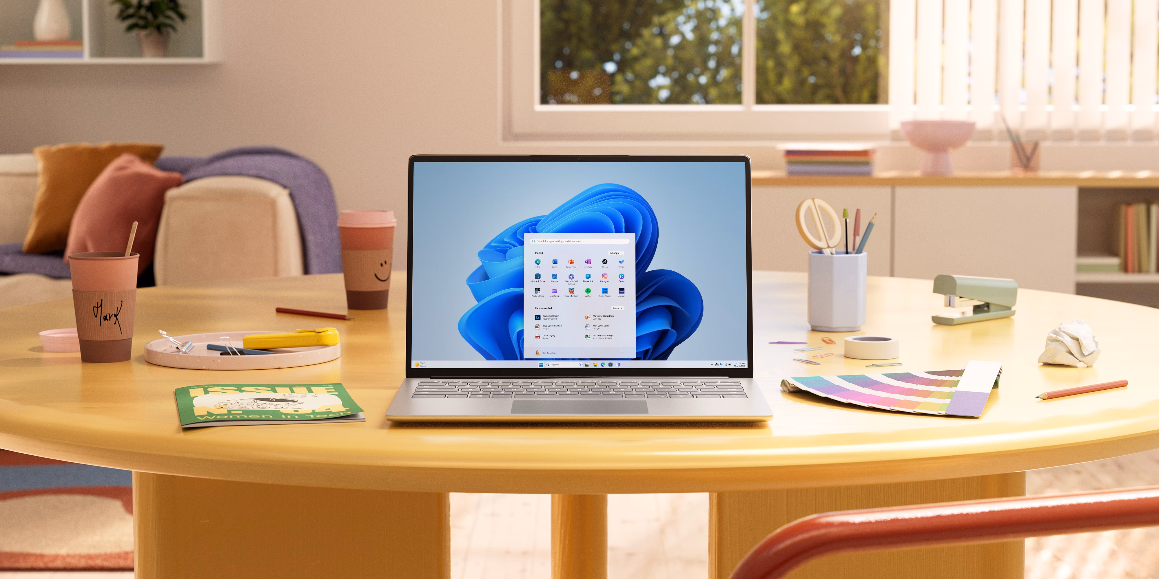 Компʼютер із Windows 11